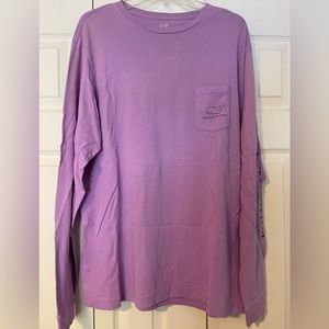 Vineyard Vines T-shirt